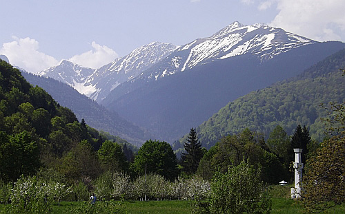 taste-transylvania-carpathians.jpg