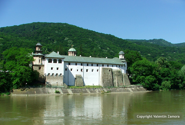 Cozia Monastery - Olt River Valley 