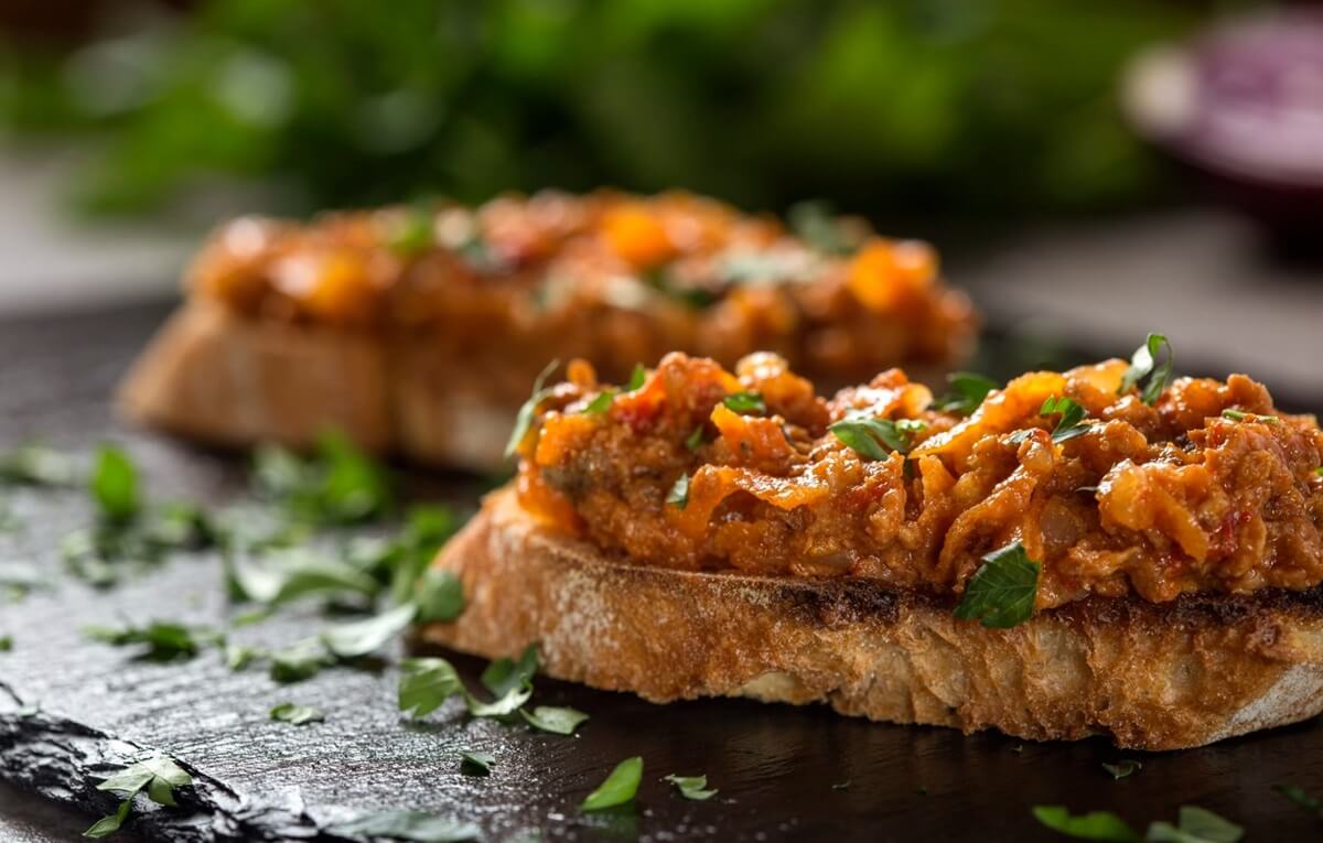 zacusca-vegetable-spread