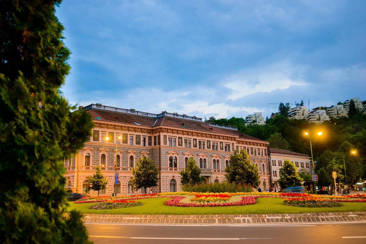 brasov-university-rectorate