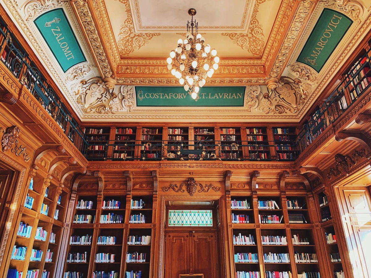 Bucharest Central University Teacher's Reading Room