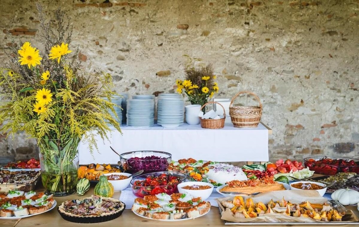 transylvania-brunch-food-display
