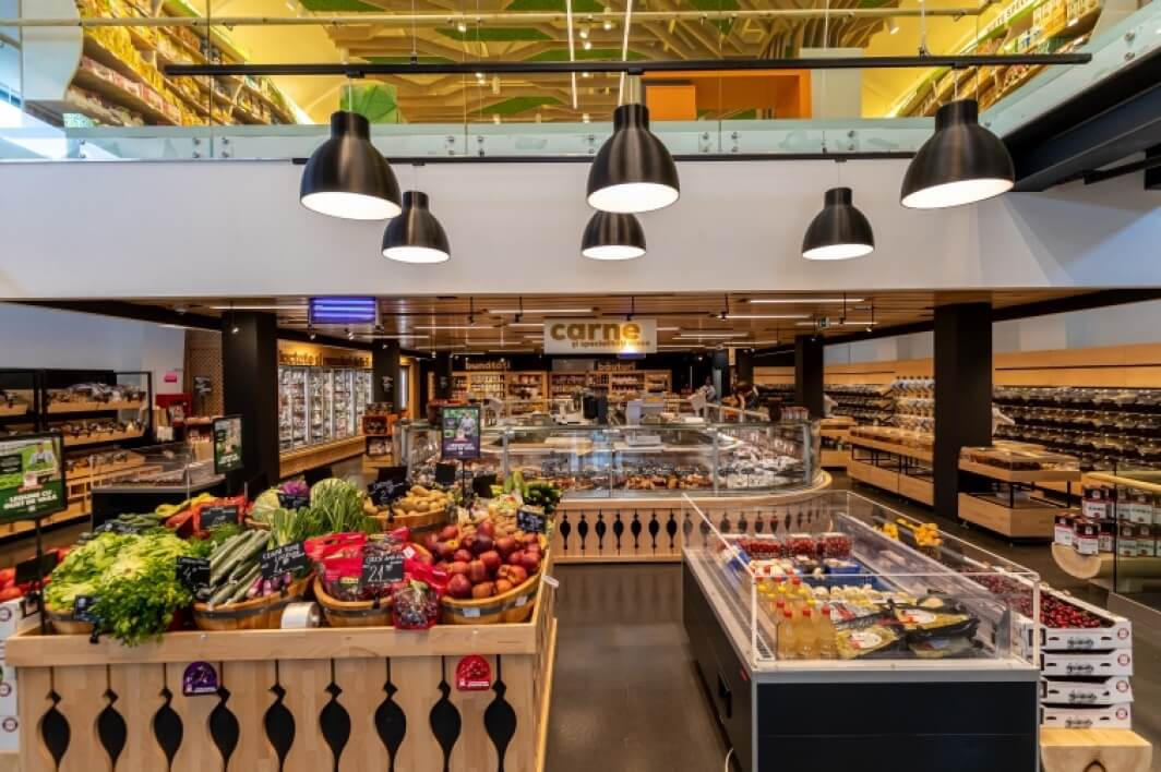 bucharest-shopping-mega-image-supermarket-grocery-store