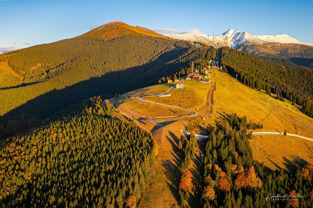 targu-jiu-ranca-ski-town-transalpina-road